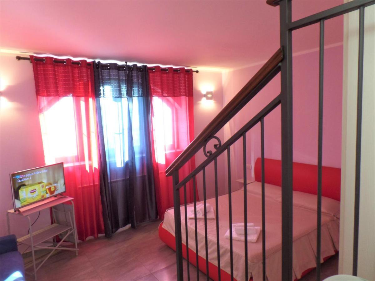 莱萨Casa Miralago别墅 外观 照片